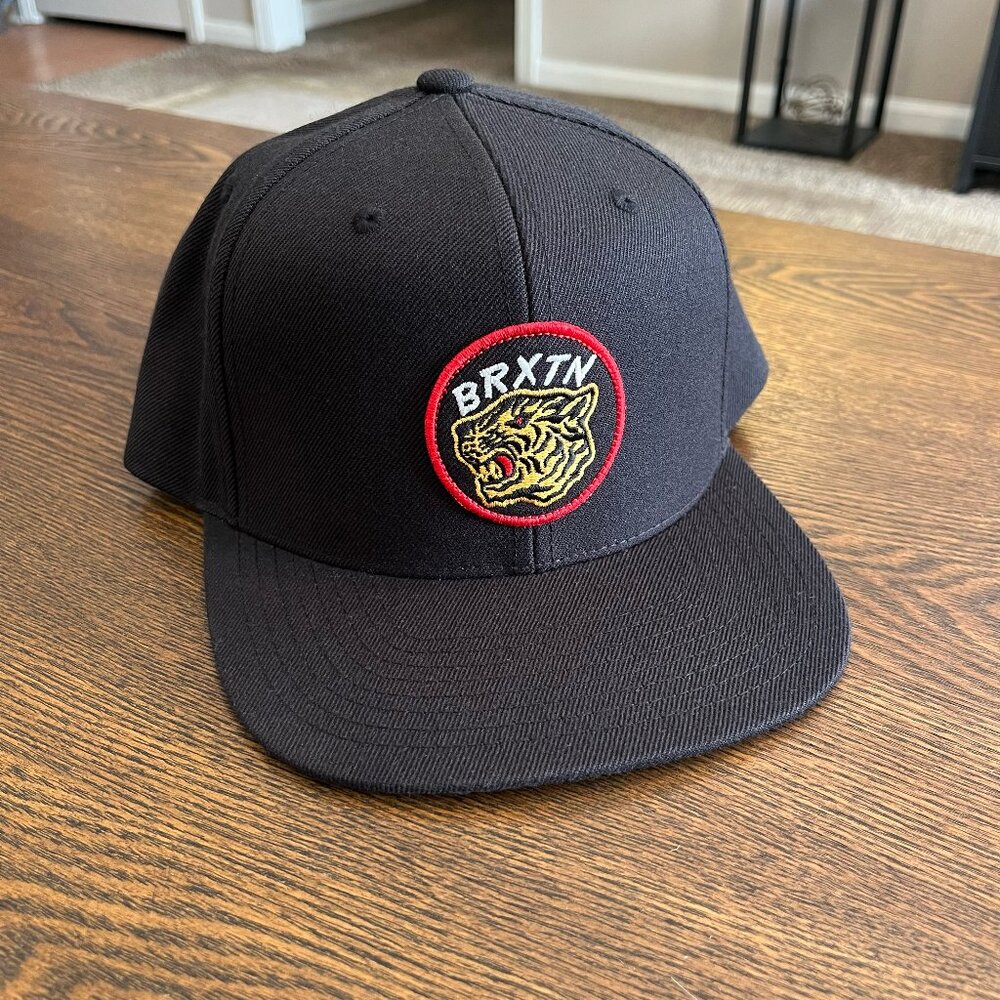 Brixton Kit MP black snapback hat with Tiger embroidery, NEW flat bill cap